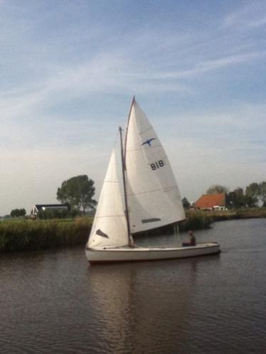 Valk open zeilboot