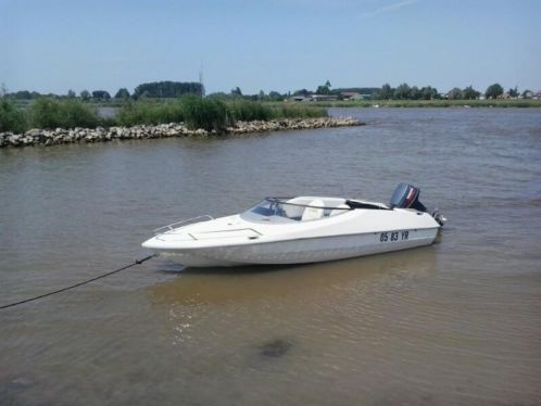  Van 3600 naar 2500euro Mooie speedboot te koop  TRAILER