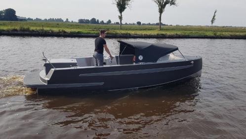 Van Vossen 700 sport by Verschuur Watersport