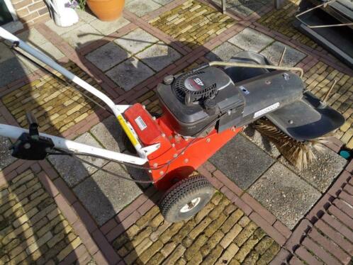 Veegmachine Tielburger