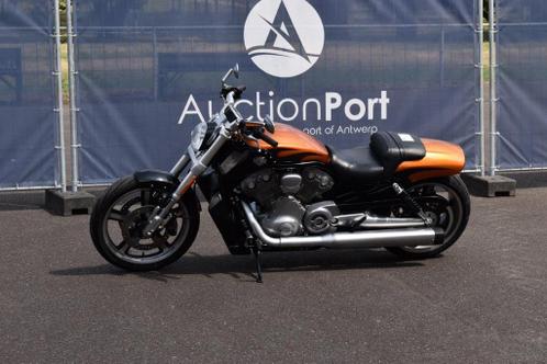 Veiling Harley-Davidson VRSCF V-Rod Muscle Benzine