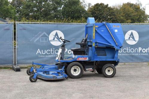 Veiling Zitmaaier met maaidek Iseki SF330 Diesel