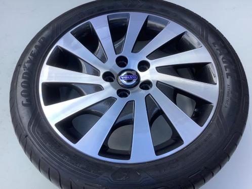 Velgen 17 inch Volvo V70 S80 V60 S60 Goodyear nieuwstaat