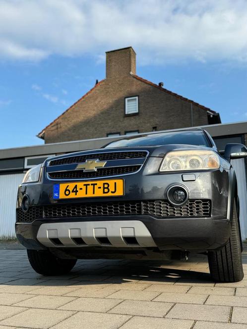 VERKOCHT Chevrolet Captiva 3.2 (230 PK) 4WD AUT 7 persoons