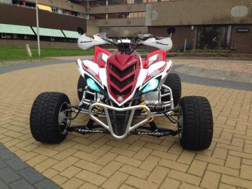 Verlaagde verbrede dikke yamaha raptor special edition