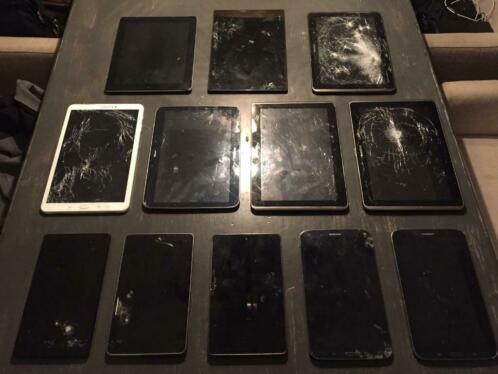 Verschillende tablets te koop met kapot scherm