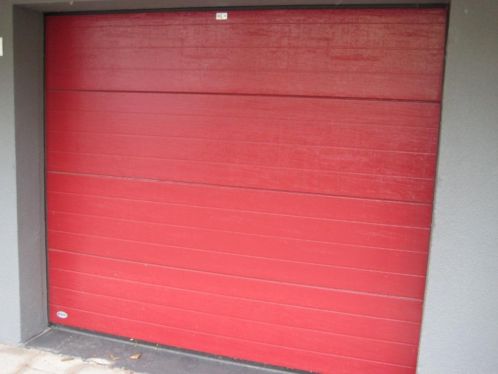 Verwarmde garagebox 26m2 te huur in Weesp