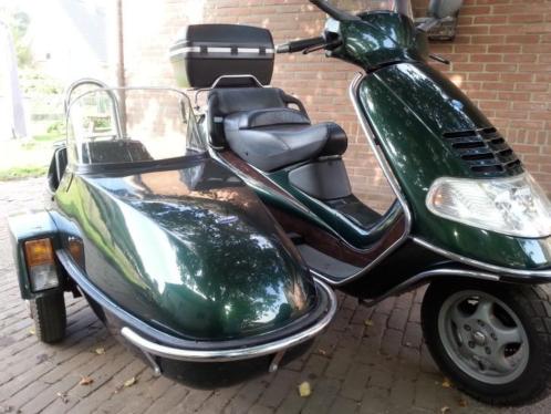 Vespa Piaggio met zijspan