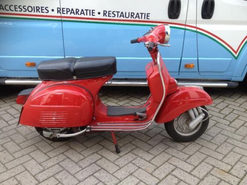 Vespa Rally 180 bij AVB Classic Scooters