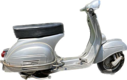 Vespa Sprint motor Scooter uit 1966