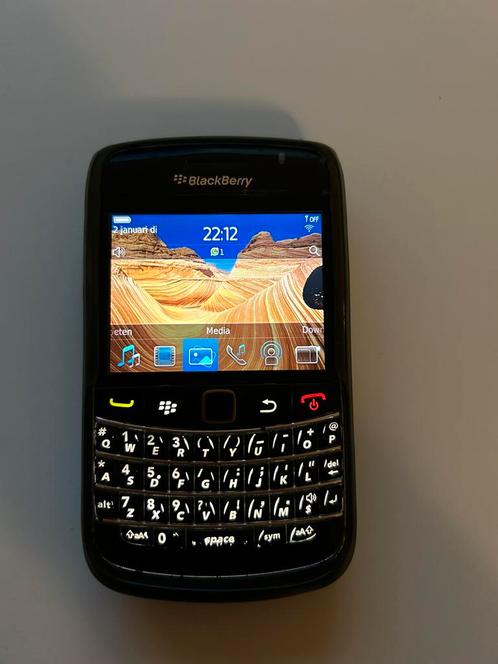 Vintage Blackberry Bold