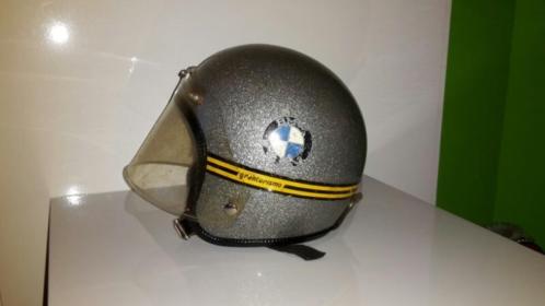 Vintage BMW pistpotjet helm uit de jaren 70 Zilverflakes