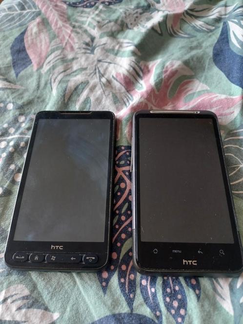 Vintage HTC Desire HD amp HTC HD2 met Android