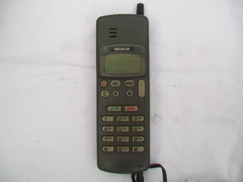 Vintage mobiele telefoon NOKIA 101 uit 1992
