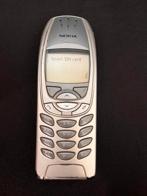 Vintage mobiele telefoon Nokia 6310 I