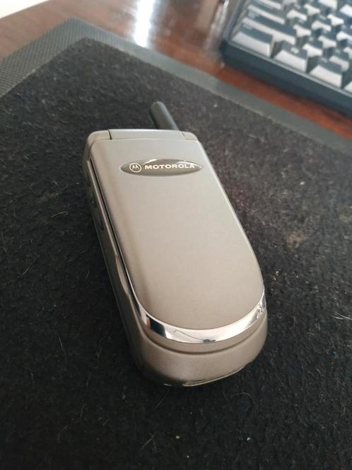 Vintage Motorola V50 GSM als nieuw