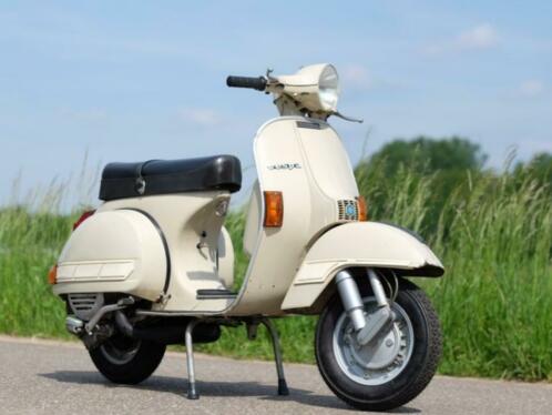 Vintage Vespa039s bij - De Vespa Garage P200 GL VNB