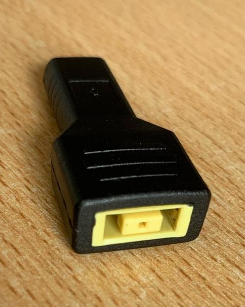 Voedingsadapter voor Lenovo geel vierkant naar USB-C