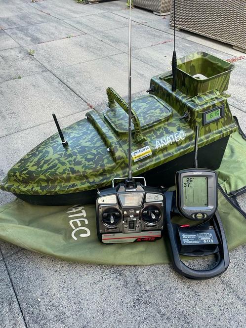 Voerboot Anatec Camo Mono Met Fishfinder Rf15 Humminbird Advertentie