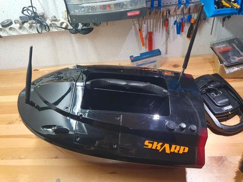 Voerboot Skarp S60. hummingbird fishfinder amp dieptemeter