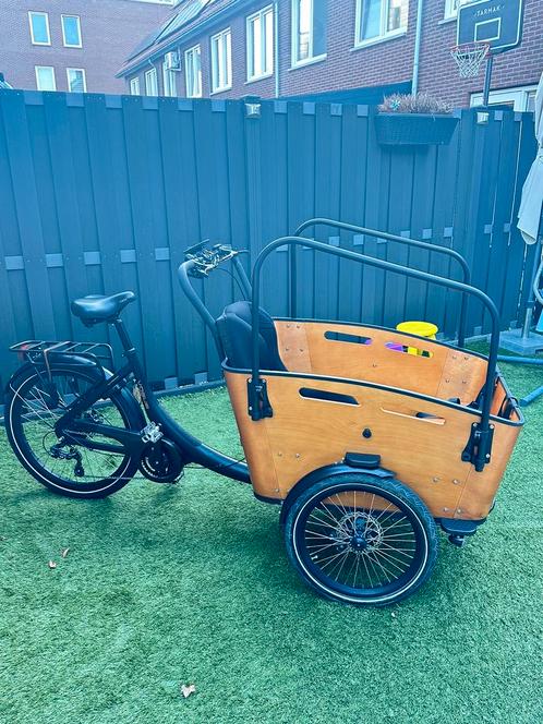 Vogue carry 3 Electrische bakfiets. Zo goed als nieuw