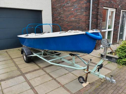 Volksbootje 480 met trailer