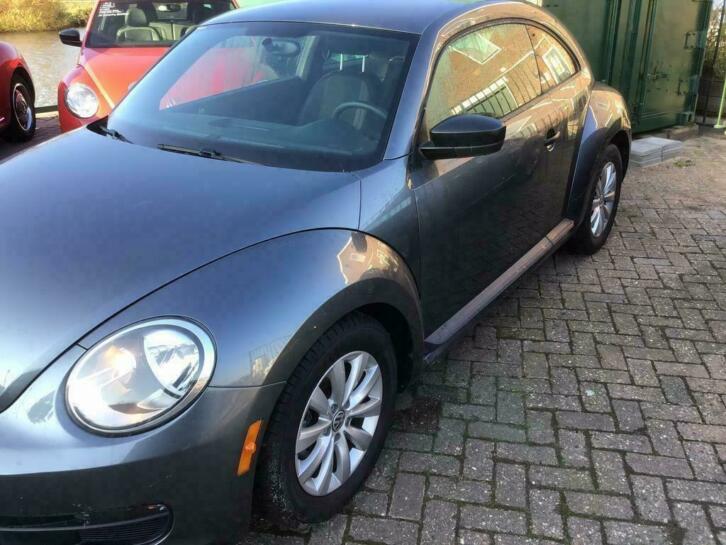 Volkswagen beetle grijs automaat nu 8950 eu