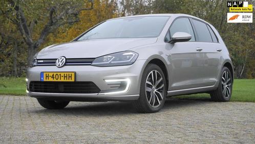 Volkswagen E-Golf E-DITION Camera extra getint glas Navigati