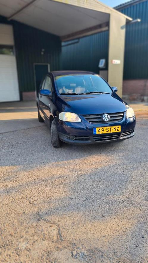 Volkswagen FOX 1.2 40KW 2006 Blauw apk juni 2024