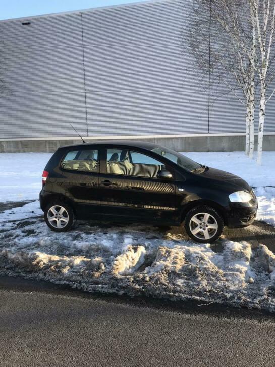 Volkswagen FOX 1.2 40KW 2008 Zwart Keurige staat