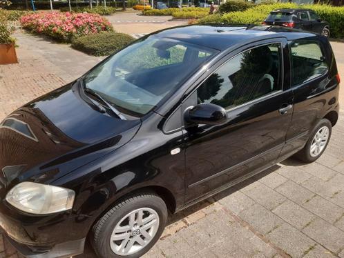 Volkswagen FOX 1.4 TDI 51KW 2007 Zwart -