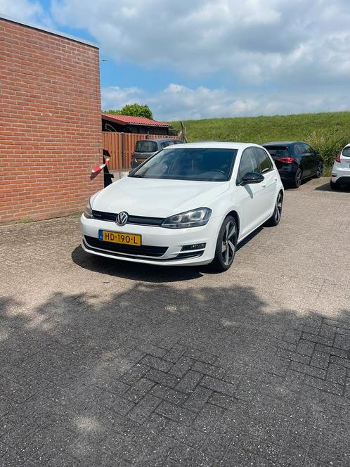 Volkswagen Golf 1.0 TSI 85KW 5D 2015 Wit