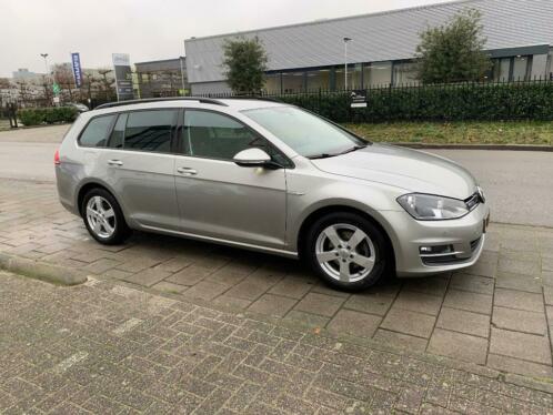 Volkswagen Golf 1.0 TSI Business Edition Connected 88.000km