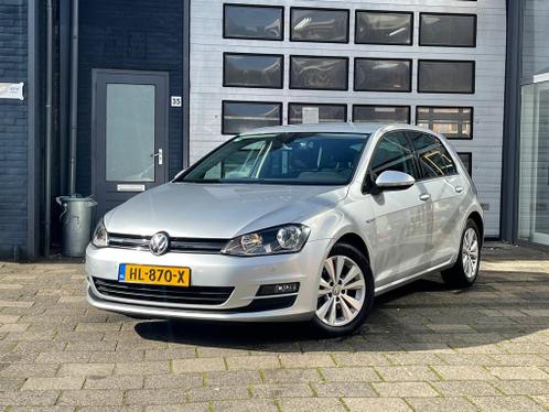 Volkswagen Golf 1.0 TSI Comfortline  Clima  Camera  Autom