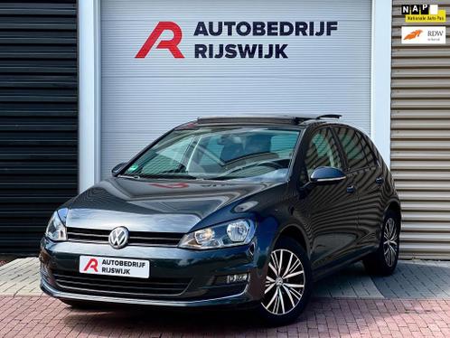 Volkswagen Golf 1.2 TSI Allstar Pano  Bluetooth  PDC