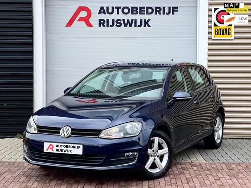 Volkswagen Golf 1.2 TSI Highline KeylessCruiseCamera