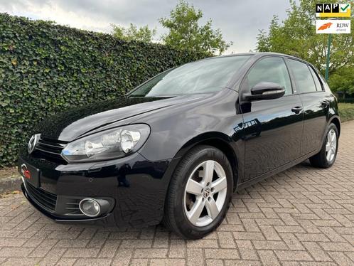 Volkswagen GOLF 1.2 TSI HighlineStoelverwAircoPDCNette a