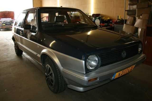 Volkswagen Golf 1.3 C 40KW 1986 Blauw OLDTIMER