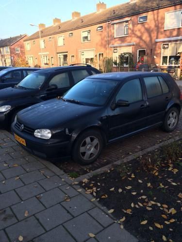 Volkswagen Golf 1.4 55KW 1999 Zwart