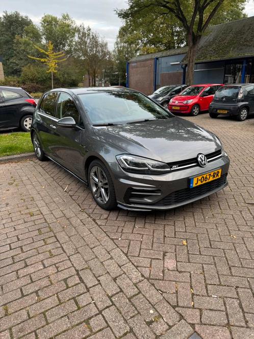 Volkswagen Golf 1.4 TSI 125pk 7-DSG 5D 2017 Grijs