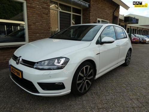 Volkswagen Golf 1.4 TSI Comfortline R-Line