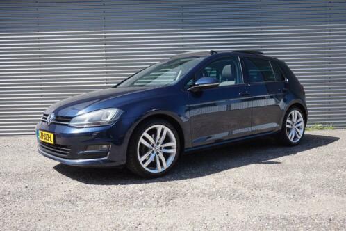 Volkswagen Golf 1.4 TSI Full Option Facelift uitgevoerd