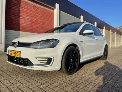 Volkswagen Golf 1.4 TSI GTE PANO CAMERA LEER KEYLESS