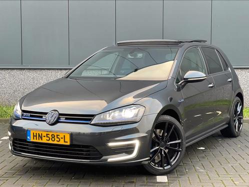 Volkswagen Golf 1.4 TSI GTEPANOCAMERACARPLAYNAPNW ACCU