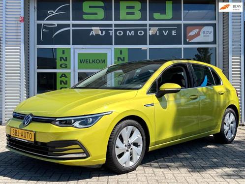 Volkswagen Golf 1.5 eTSI Style DSG PANO NAVI Bluetooth Stuur