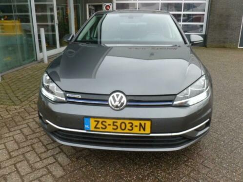 Volkswagen GOLF 1.5 TSI Highline 5-drs hatchb