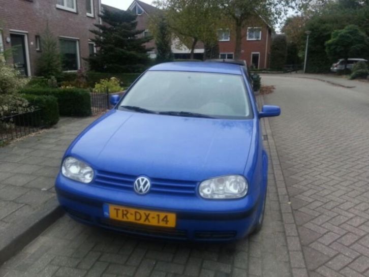 Volkswagen Golf 1.6 74KW 1998 Blauw