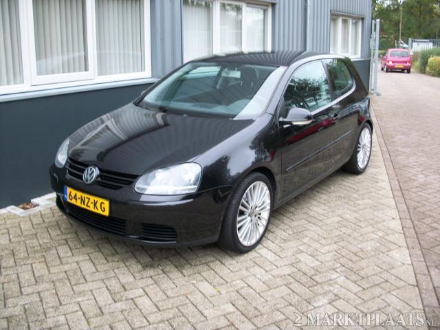 Volkswagen Golf 1.6 FSI Sportline R32 velgen, Apk 31-10-2015 