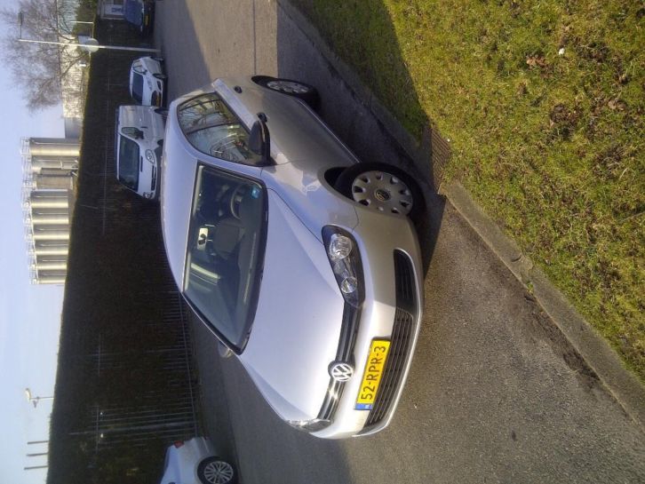 Volkswagen Golf 1.6 TDI 77KW 5D 2011 Grijs