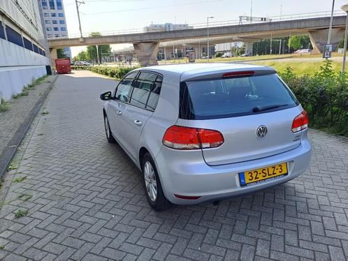 Volkswagen Golf 1.6 TDI 77KW Bluemotion 5D 2011 Grijs